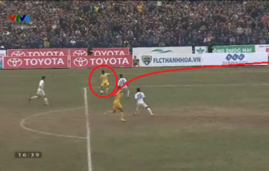 VIDEO: Siêu phẩm cứa lòng của Đình Tùng vào lưới Hà Nội T&T