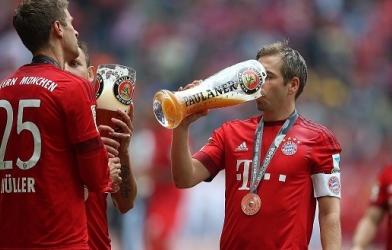 Khám phá mới: Bia là một thứ ‘doping’ lợi hại trong bóng đá