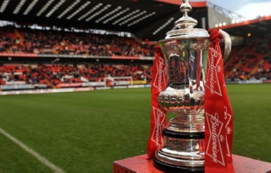 Tin bóng đá Anh 7/3: Hoãn 4 trận đấu tại vòng 30 NHA