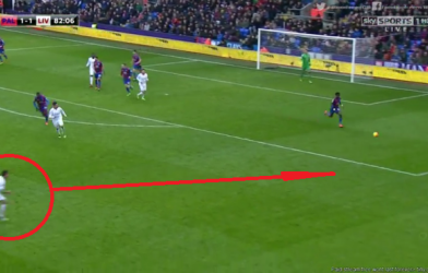 VIDEO: Pha tăng tốc xoạc bóng như tên lửa của sao Liverpool