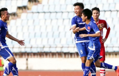 Tiền vệ HAGL bị đội bóng hạng Nhất từ chối