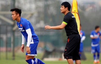 Ngọc Hải quyết giành 3 điểm tặng HLV Hữu Thắng