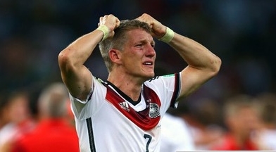 Schweinsteiger nghỉ hết mùa, nhiều khả năng bỏ lỡ Euro 2016