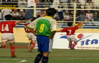 VIDEO: Trận cầu kinh điển Thể Công vs CA TPHCM - 1999