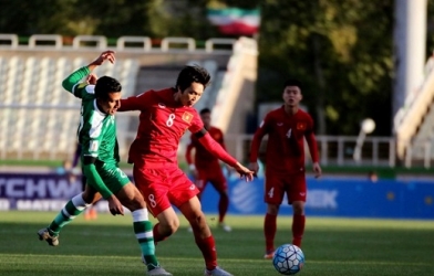 Điểm tin sáng 31/3: 'Công Vinh đáng lẽ phải bị thẻ đỏ'