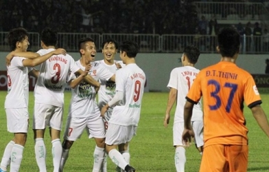 Cựu binh lập công, HAGL thắng nhẹ Viettel