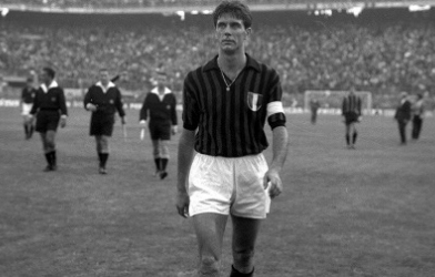 Điểm tin tối 3/4: Thêm một huyền thoại vĩ đại của bóng đá qua đời