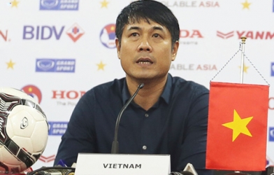 Điểm tin sáng 20/4: HLV Hữu Thắng lại lo cho tiền đạo nội