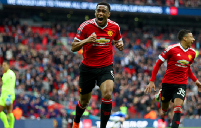 Everton 1-2 M.U: Kịch tính đến phút chót