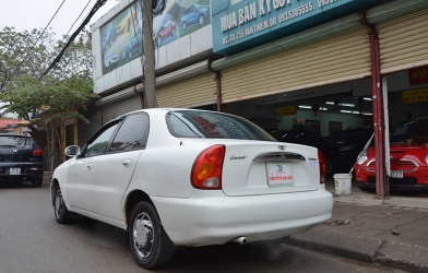 Những mẫu xe ô tô cũ gần 300 triệu ít hỏng vặt phù hợp tại Việt Nam