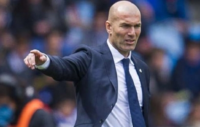 HLV Zidane bật mí đội hình trong trận gặp Man City