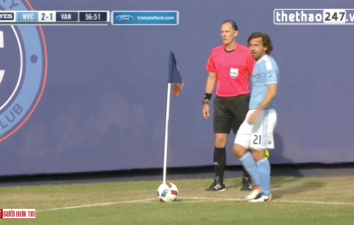 VIDEO: Cú đá phạt góc thảm họa của Pirlo ở giải nhà nghề Mỹ