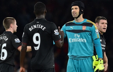 West Ham chi khủng cho cặp sao Arsenal và Liverpool