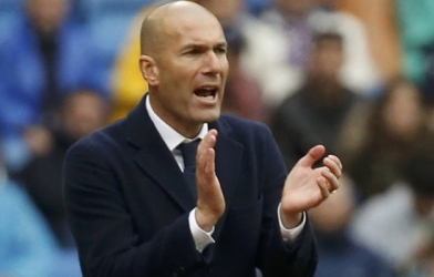 HLV Zidane lần đầu được vinh danh