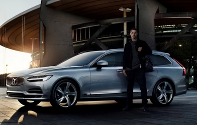Quảng cáo xe Volvo V90 góp mặt chất ngầu của sao Zlatan Ibrahimovic