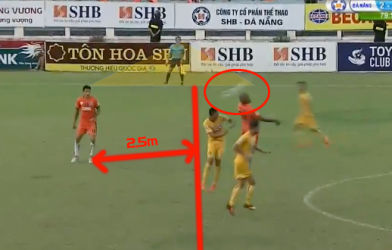 VIDEO: Bàn thắng ma khiến Thanh Hóa thua oan ở vòng 14 V-League