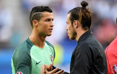 Tin nóng Euro 7/7: CR7 lập 2 kỷ lục; Bale tâm phục khẩu phục