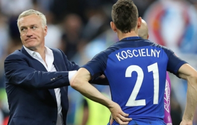 HLV đội tuyển Pháp thất vọng tột độ sau trận thua BĐN