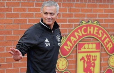 MU của Mourinho ra quân gặp đối thủ ưa thích