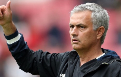 Chuyển nhượng tối 17/7: Man Utd tiếp tục mua 1 bán 1