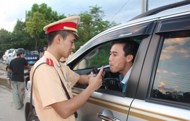 Nghị định 46 sửa đổi - Nặng tay hơn với 'ma men'