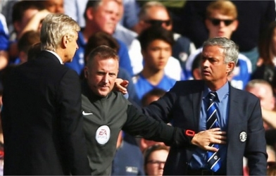 Điểm tin 6/8: Mourinho tố Wenger, Klopp thiếu đạo đức, Arsenal có chiến thắng không tưởng