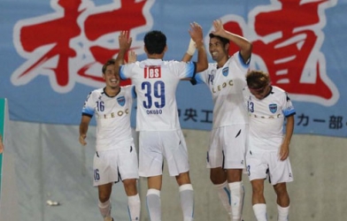 Đội của Tuấn Anh ngược dòng khó tin ở J-League 2