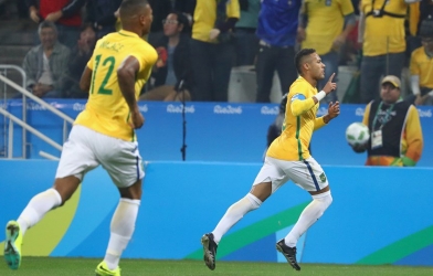 VIDEO: Neymar lập siêu phẩm, Brazil thẳng tiến vào bán kết Olympic Rio 2016