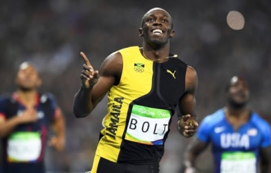 VIDEO: Usain Bolt giành HCV 100m nam (Olympic Rio 2016)