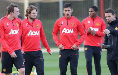 Chuyển nhượng chiều 22/8: MU bán hai sao để mua Jose Fonte