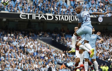 Man City dẫn đầu giải NHA sau chiến thắng trước West Ham