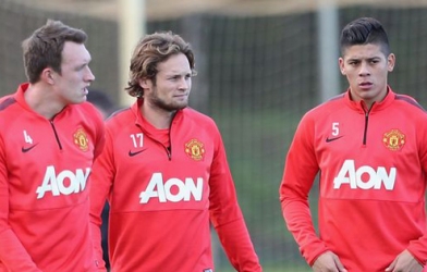 Chelsea gây bất ngờ lớn với trung vệ MU