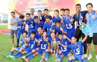 HLV U15 HAGL nhắn nhủ đối thủ PVF sau trận CK U15 toàn quốc
