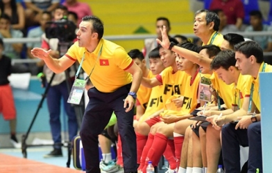 Tin bóng đá VN 18/9: FIFA khen ngợi tinh thần tuyển Việt Nam