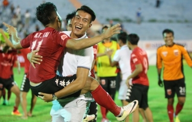 Video bàn thắng: Long An 1-0 Viettel (Play-off V-League 2016)