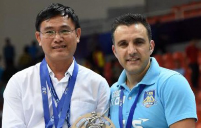 Bầu Tú nói gì về sự ra đi của HLV Bruno Garcia?