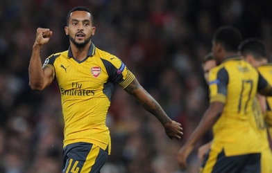 Arsenal đánh bại Basel trong nửa giờ đồng hồ