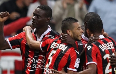 VIDEO: Balotelli ghi bàn thắng đẹp mắt tại Europa League