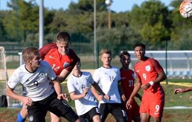 U17 Anh ‘hạ nhục’ Đức bằng tỷ số không tưởng