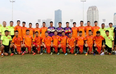 HLV Hoàng Anh Tuấn chọn đội trưởng mới cho U19 Việt Nam