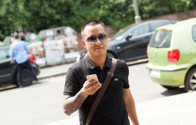 Ca sỹ Tuấn Hưng hứa xuống tóc nếu ĐT Việt Nam vô địch AFF Cup 2016