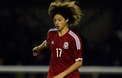 Chelsea săn đón con trai của HLV Arsenal