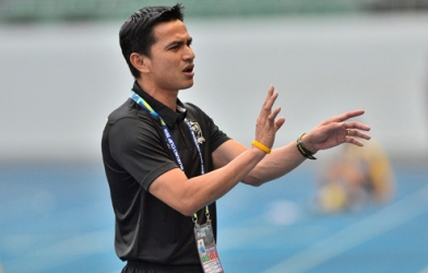 HLV Kiatisak phát biểu đầy tự tin trước trận gặp Myanmar