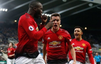 Người cũ chưa nguôi nỗi nhớ MU dù vừa nhận cúp tại đội bóng mới