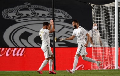 Benzema rực sáng, Real Madrid dễ dàng đánh bại Valencia