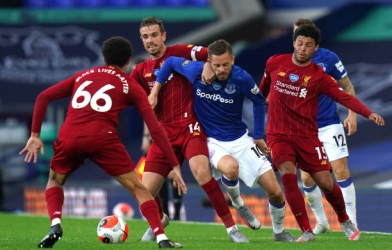 Kết quả Ngoại hạng Anh: Liverpool hòa Everton