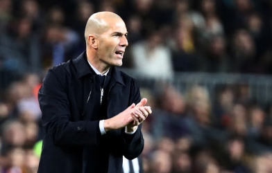 Lộ 'điềm lành' từ Zidane trước thềm Siêu kinh điển