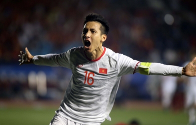 Đỗ Hùng Dũng giành Quả bóng vàng Việt Nam 2019