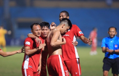 Trọng Đại lập siêu phẩm giúp Viettel giữ vững ngôi đầu BXH