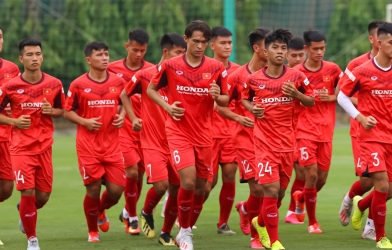 HLV Park triệu tập 'cầu thủ hay nhất U19 QG' lên tuyển U22 Việt Nam